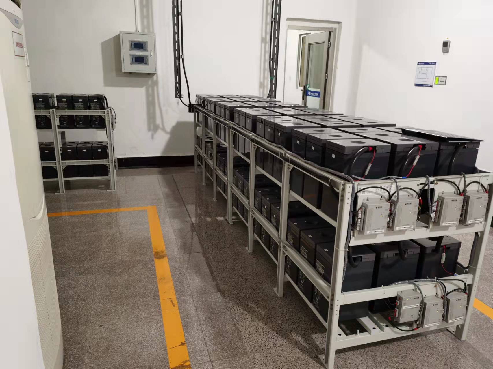 JDB电子ups电源如何根据主机功率和待机时间计算电池容量？